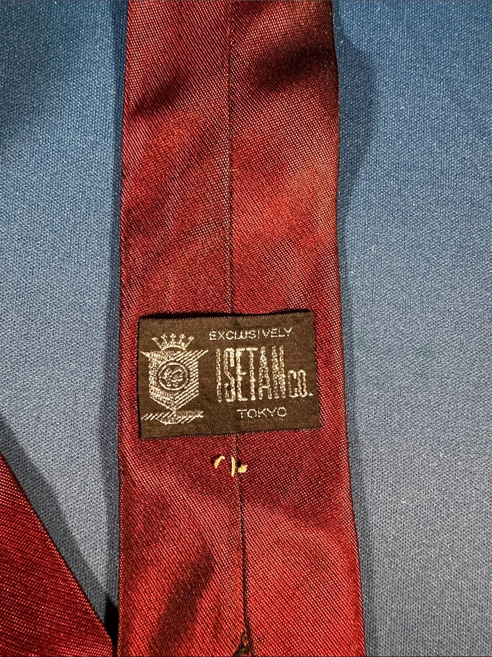 Isetan Co. Men's Burgundy Silk Tie with Subtle Gold Stitch Accent